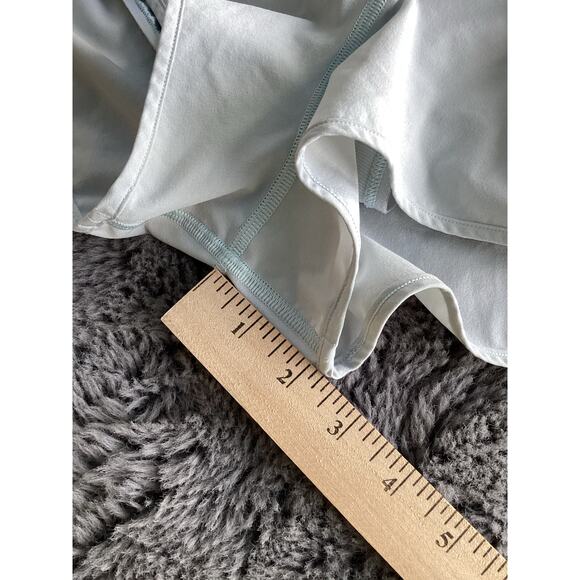 Lululemon Hotty Hot Low-Rise Lined Shorts Athletic Running Gym Light Blue 10 - Picture 10 of 10